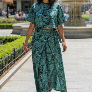 Ensemble blouse 49€ et pantalon porte feuille TU 89€